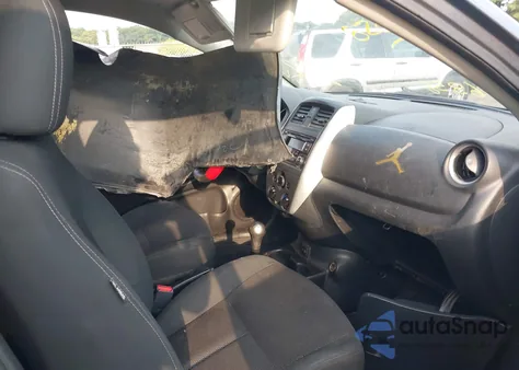 2017 Nissan Versa 1.6 S/1.6 S+/1.6 Sl/1.6 Sv from USA, damaged, VIN 3N1CN7AP3HL878980